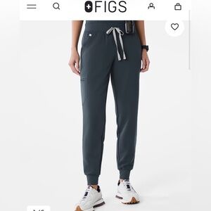 Figs L Women's Joggers in Dark harbor